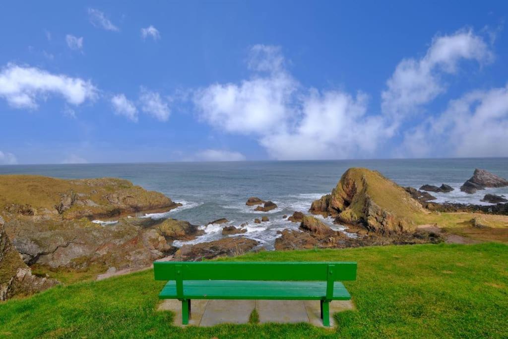 Cliff Top Cottage With Sea Views Portknockie Eksteriør bilde